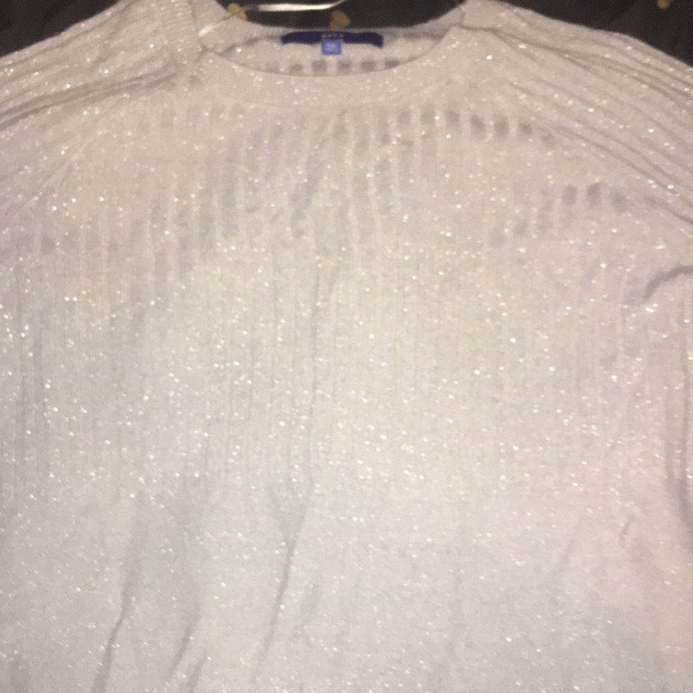 Long sleeve sweater